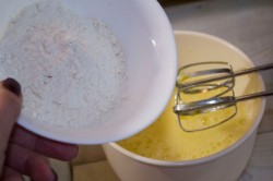 Торт Наполеон из печенья ушки без выпечки