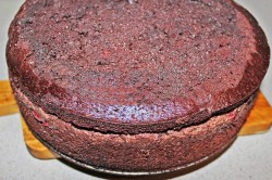 название картинки Шоколадный Торт Пьяная вишня с коньяком и кокосовой стружкой