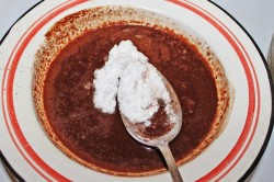 название картинки Шоколадный Торт Пьяная вишня с коньяком и кокосовой стружкой