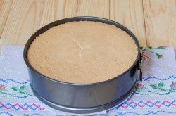 название картинки Бисквитный Торт Рафаэлло с миндалем и кокосовой стружкой