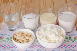 название картинки Бисквитный Торт Рафаэлло с миндалем и кокосовой стружкой