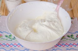 название картинки Бисквитный Торт Рафаэлло с миндалем и кокосовой стружкой