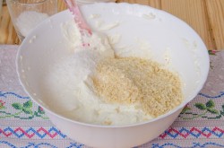 название картинки Бисквитный Торт Рафаэлло с миндалем и кокосовой стружкой