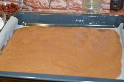 Торт Рождественское полено с вишней