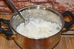 Торт Рождественское полено с вишней