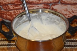 Торт Рождественское полено с вишней