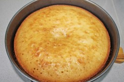 название картинки Торт Фруктовая нежность с цветами