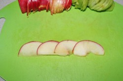 название картинки Торт Фруктовая нежность с цветами