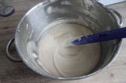 название картинки Торт с меренгами