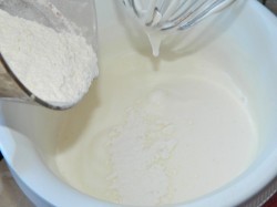 название картинки Торт с черносливом и орехами