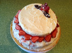 название картинки Торт Бисквит с фруктами