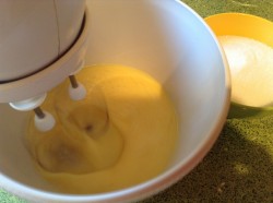 название картинки Торт Бисквит с фруктами