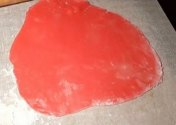 название картинки Торт с розами из мастики