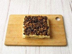 Торт салат Наполеон из коржей с курицей