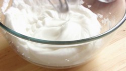 название картинки Торт Шкатулка с клубникой