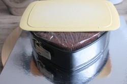 Свадебный торт Сердце шоколадный с розами из крема - шаг 18