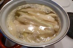 название картинки Торт со взбитыми сливками и фруктами