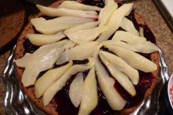 название картинки Торт со взбитыми сливками и фруктами