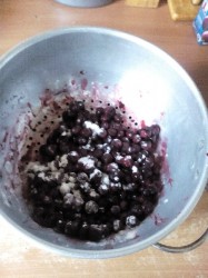 название картинки Торт творожный со смородиной в желе