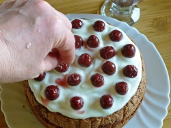 Торт вишня в шоколаде