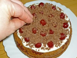 Торт вишня в шоколаде