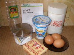 Яблочный торт из песочного теста