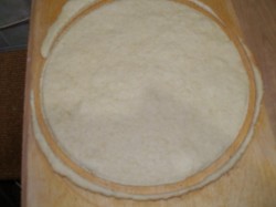 Яблочный торт из песочного теста