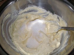 Яблочный торт из песочного теста