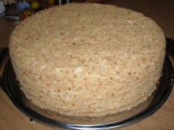 Яблочный торт из песочного теста