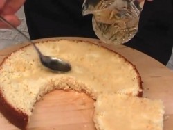 название картинки Торт Золотой петушок