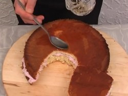 название картинки Торт Золотой петушок