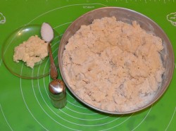 Тарталетки с начинкой из крабовых палочек - шаг 3 Тарталетки с начинкой из крабовых палочек - шаг 3