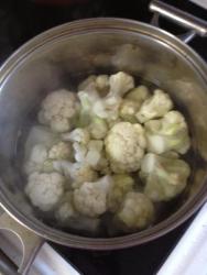 Цветная капуста в сырном кляре - шаг 3 Цветная капуста в сырном кляре - шаг 3