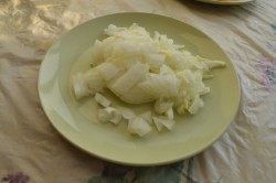 название картинки Тушеная капуста с сосисками в мультиварке