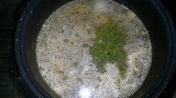 Тушеная картошка с легким и грибами в мультиварке