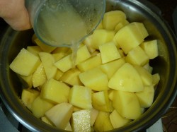 Тушеная картошка с печенью