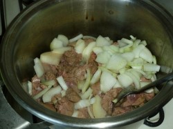 Тушеная картошка с печенью