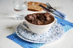 название картинки Тушеная лосятина в мультиварке