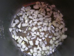 название картинки Тушеные грибы в мультиварке