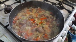 название картинки Тушеные желудки индейки по русско азиатски