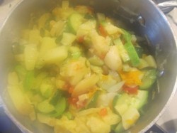 Кабачки с картошкой и помидорами