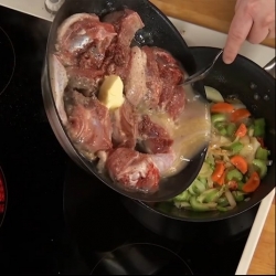 Тушеный гусь кусочками - шаг 14 Тушеный гусь кусочками - шаг 14