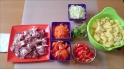 название картинки Тушёная свинина с овощами