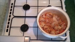 название картинки Тушёная свинина с овощами