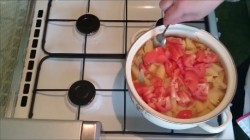 название картинки Тушёная свинина с овощами