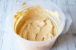 Творожная запеканка Сгущенка - шаг 5