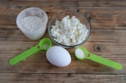 название картинки Творожники из творога на сковороде классические