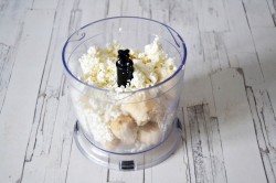 Творожно банановый кекс