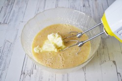 Творожно банановый кекс