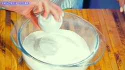 Творожное печенье на сметане с сахаром и ванильным вкусом